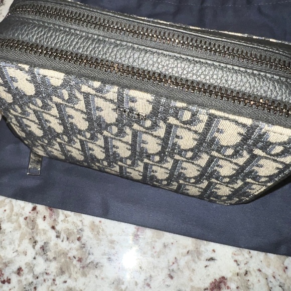 Dior Pouch with Strap - Picture 6 of 8